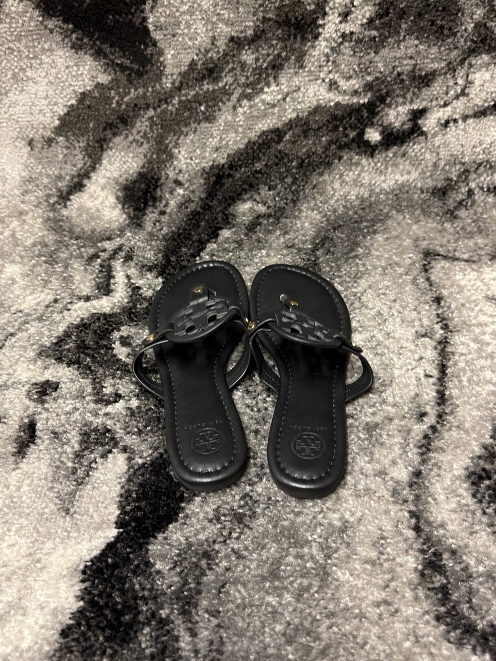 Tory Burch Miller Sandal Black / Gold Women’s Size 8.5 - Picture 3 of 6